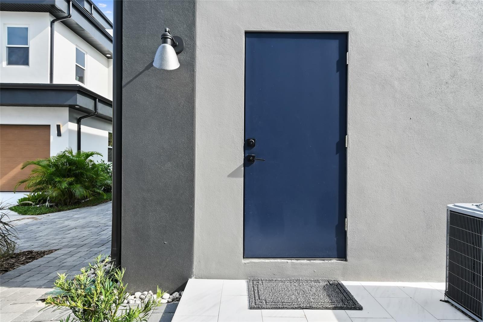 LAUREATE PARK NBRHD CENTER PH 1 - Residential Lease