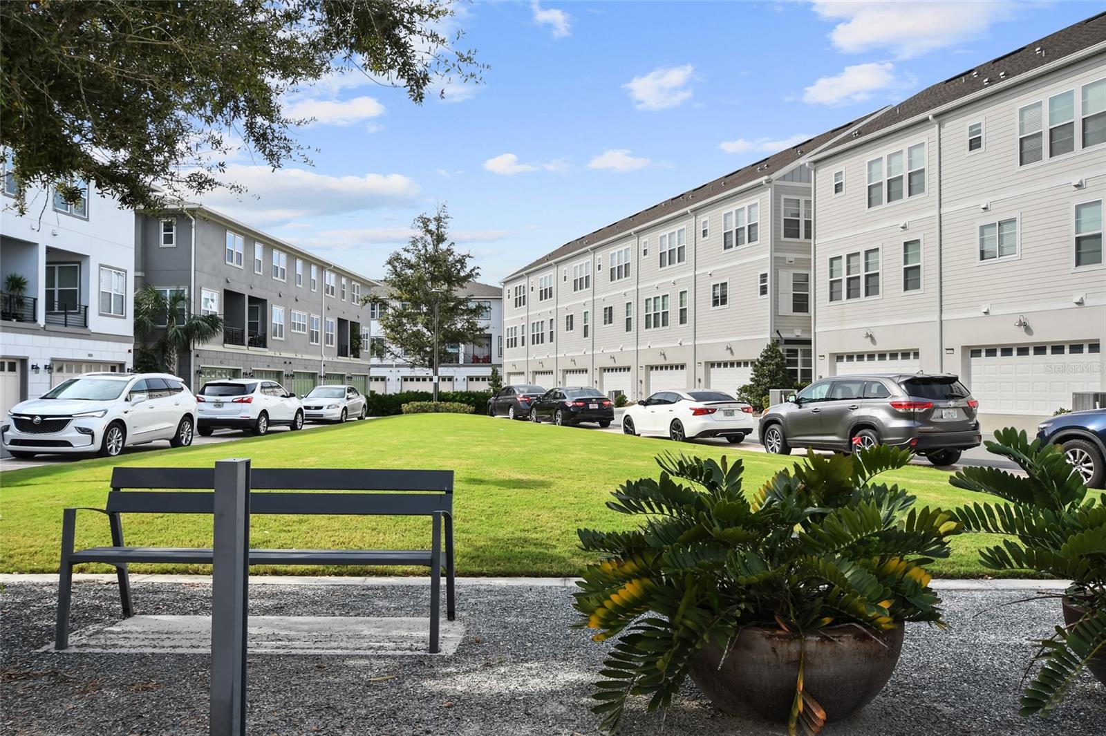 LAUREATE PARK NBRHD CENTER PH 1 - Residential Lease