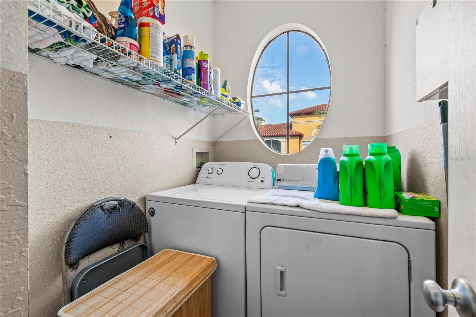 SERENATA CONDO - Residential