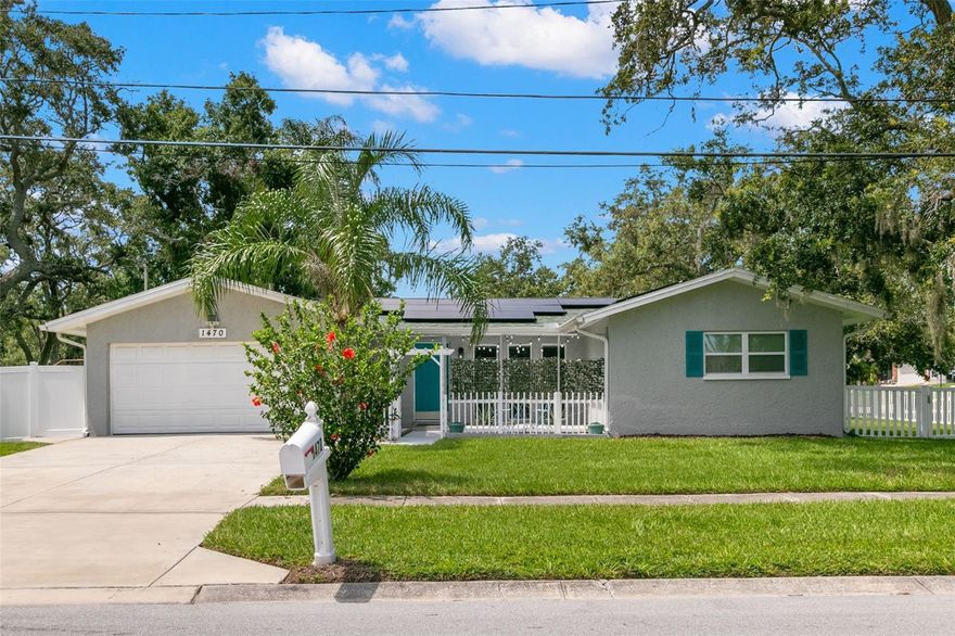 Welcome to this beautifully renovated 3-bedroom, 2-bathroom corner-lot home with an oversized 2-car garage, ideally located just minutes from vibrant Downtown Dunedin. This prime location offers exceptional convenience—only 1.5 miles from TD Ballpark (Blue Jays Spring Training), a quick 1-mile bike ride to the scenic Pinellas Trail, and close proximity to top-rated beaches, shopping, restaurants, and airports. For a seasonal retreat, this home combines charm, functionality, and modern comfort
From the moment you arrive, you’ll be drawn to the home's impressive curb appeal, enhanced by a newer roof (2020) and fully owned solar panels (2021) that help keep electric bills remarkably low. A welcoming front patio invites you to relax and enjoy the Florida lifestyle. Inside, the home features a stunning open-concept layout with vaulted ceilings, exposed wood beams, and oversized windows that flood the living area with natural light. The kitchen is truly a showstopper, outfitted with soft-close shaker cabinets, high-level granite countertops, a sleek glass backsplash, and Samsung stainless steel appliances (2020). A large center peninsula doubles as a breakfast bar and makes an ideal space for meal prep and entertaining. The adjoining dining area completes the open and inviting living space.
The smart split-bedroom floor plan provides both privacy and practicality. The spacious primary suite includes a large walk-in closet and a spa-like ensuite bathroom featuring dual vanities and a luxurious rainfall shower. Two generously sized guest bedrooms share an updated guest bathroom with a double vanity. A separate indoor laundry room adds extra convenience to everyday living.
Additional features include energy-efficient double-pane windows, newer vinyl fencing surrounding the property, upgraded two-panel interior doors, and luxury vinyl flooring and interior paint throughout. The backyard offers a fun playground area with plenty of room to run around and play ball. With no HOA and no mandatory flood insurance required, this home offers peace of mind and low-maintenance living in one of Dunedin’s most desirable areas
Landlord is offering a 3-6 month rental for all visitors checking out beautiful Florida life.