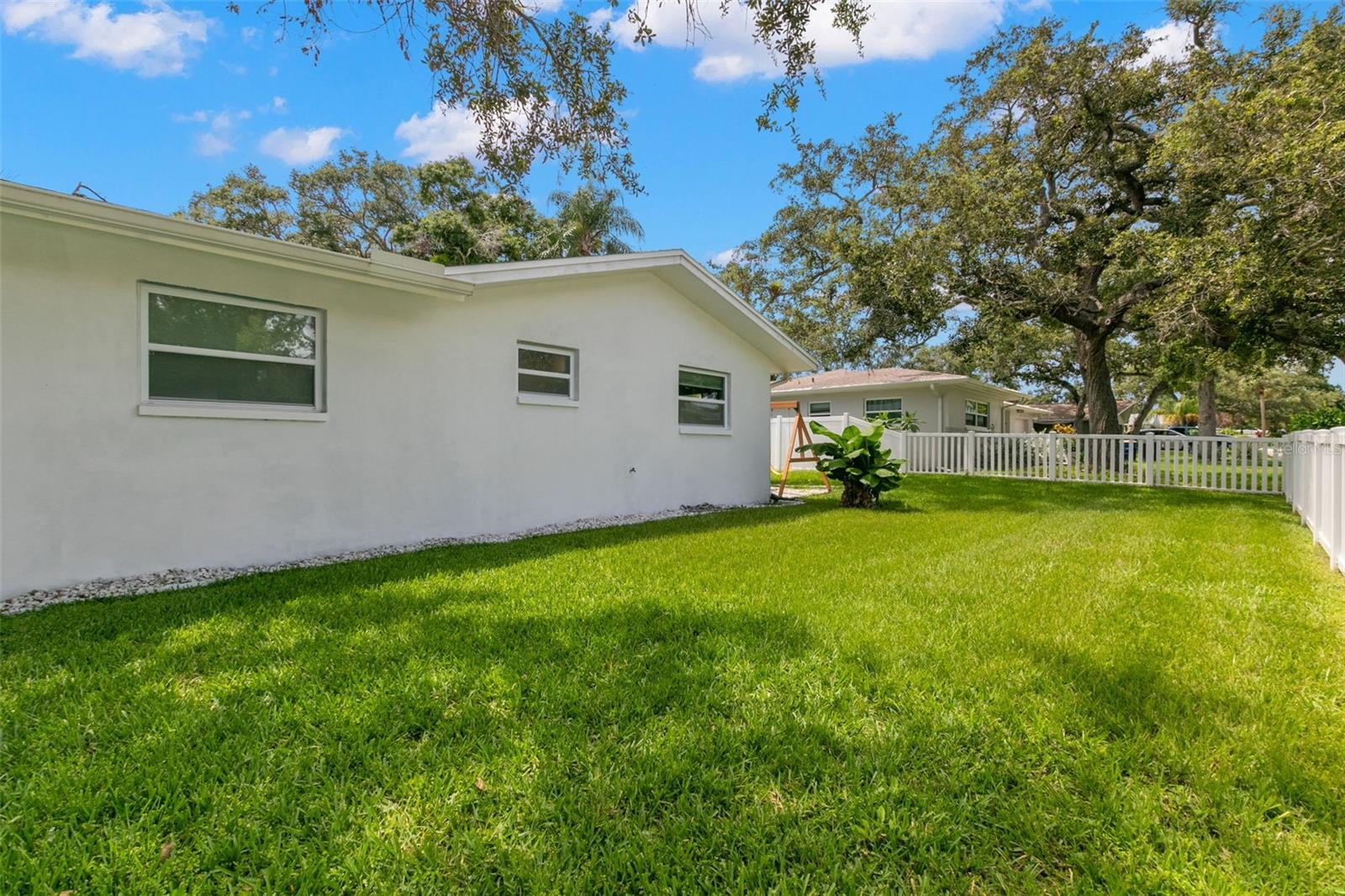 SUNSET RIDGE - Residential Lease