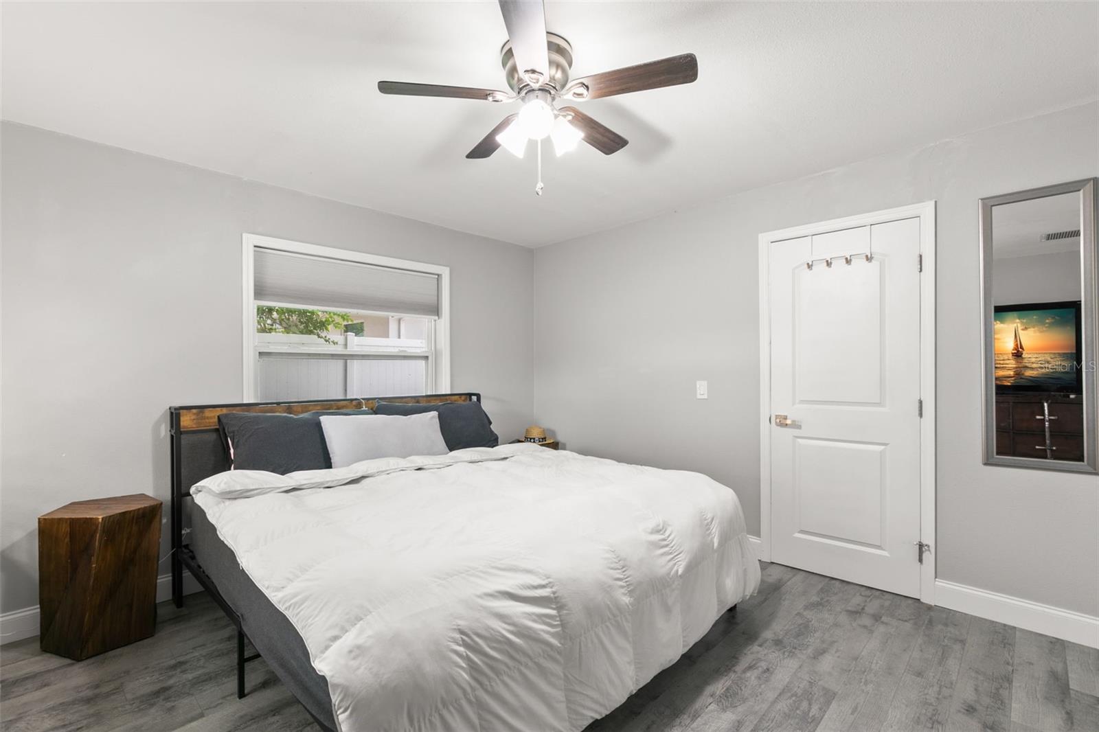 SUNSET RIDGE - Residential Lease