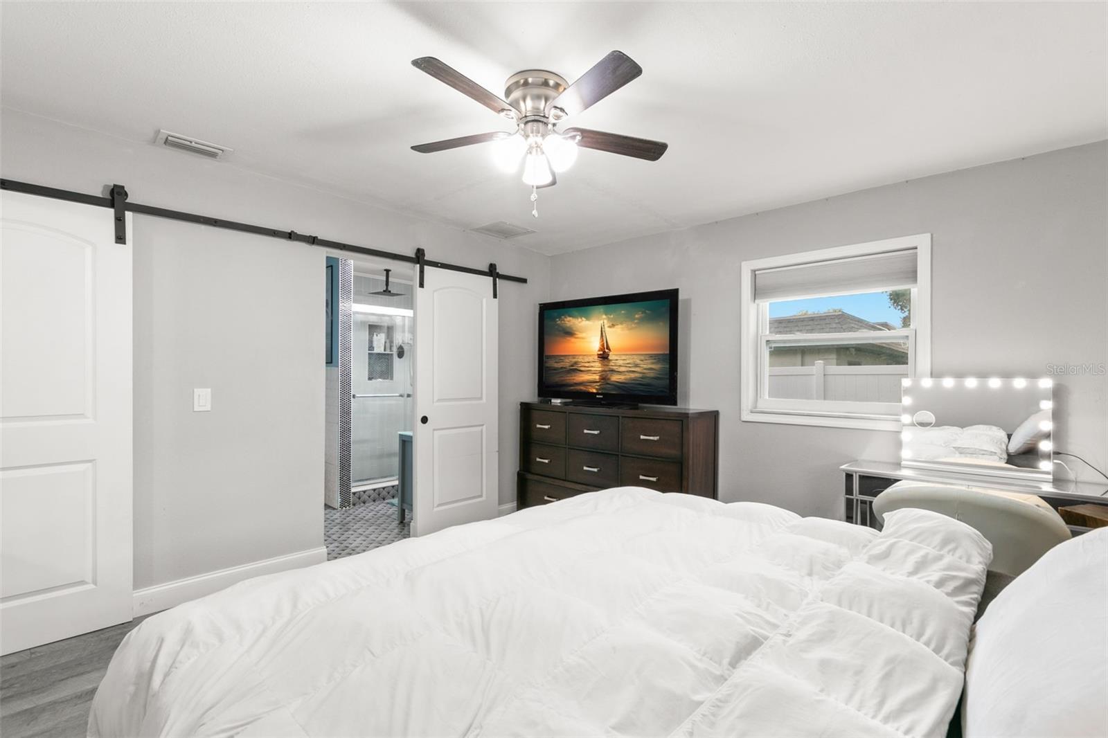 SUNSET RIDGE - Residential Lease