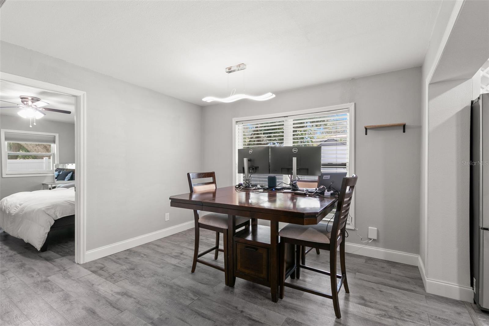 SUNSET RIDGE - Residential Lease