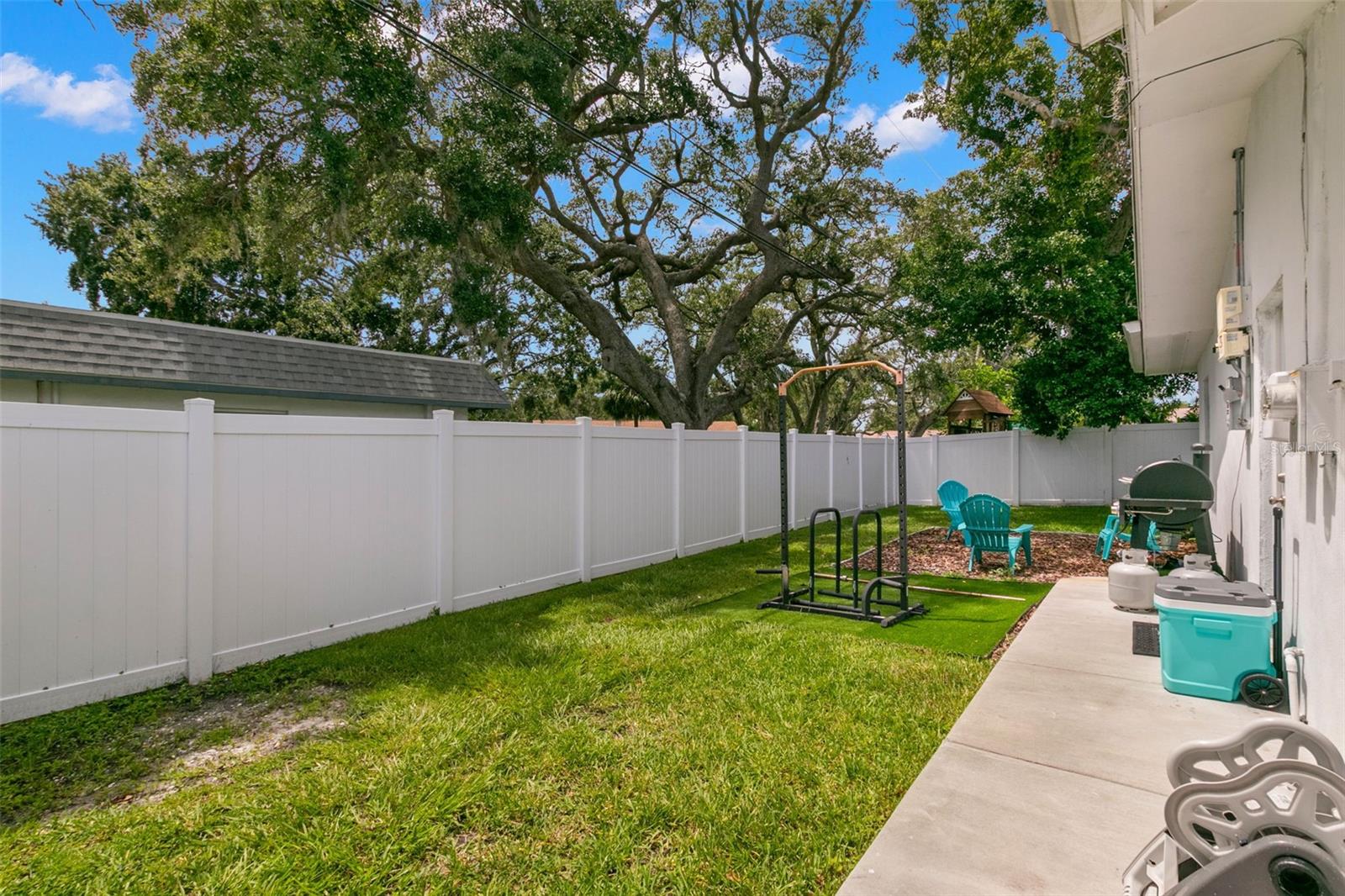 SUNSET RIDGE - Residential Lease