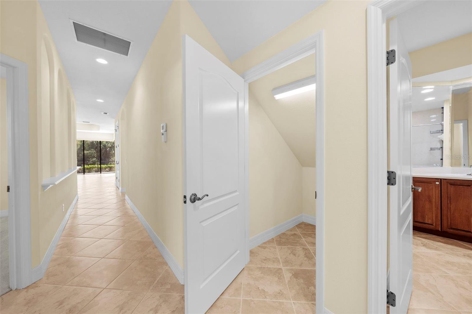 WILLOWBEND PH 3 - Residential Lease