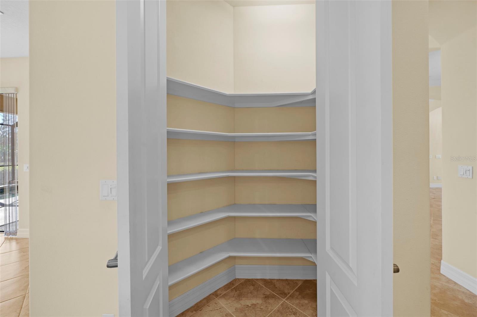 WILLOWBEND PH 3 - Residential Lease