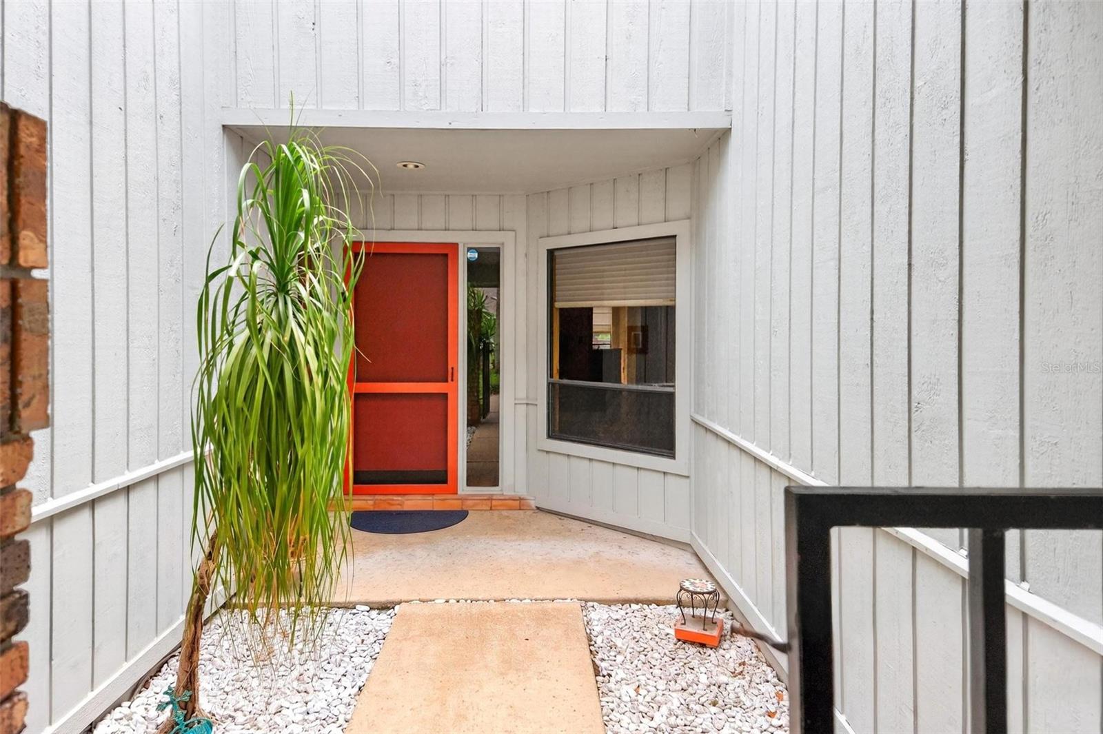 2656 BENT HICKORY CIRCLE