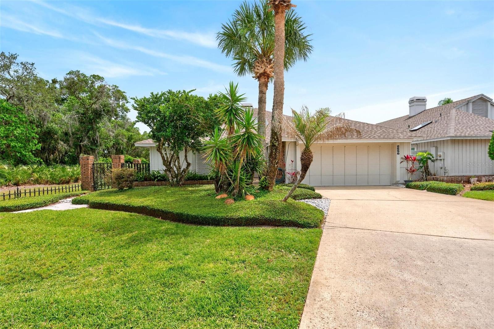 SABAL POINT AT SABAL GREEN - Residential