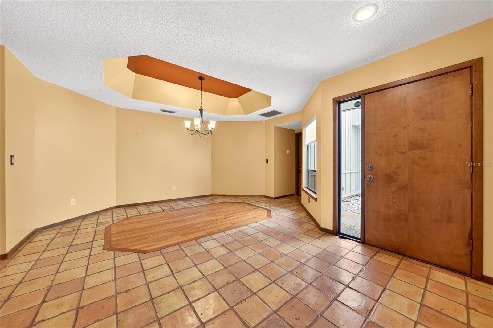 SABAL POINT AT SABAL GREEN - Residential