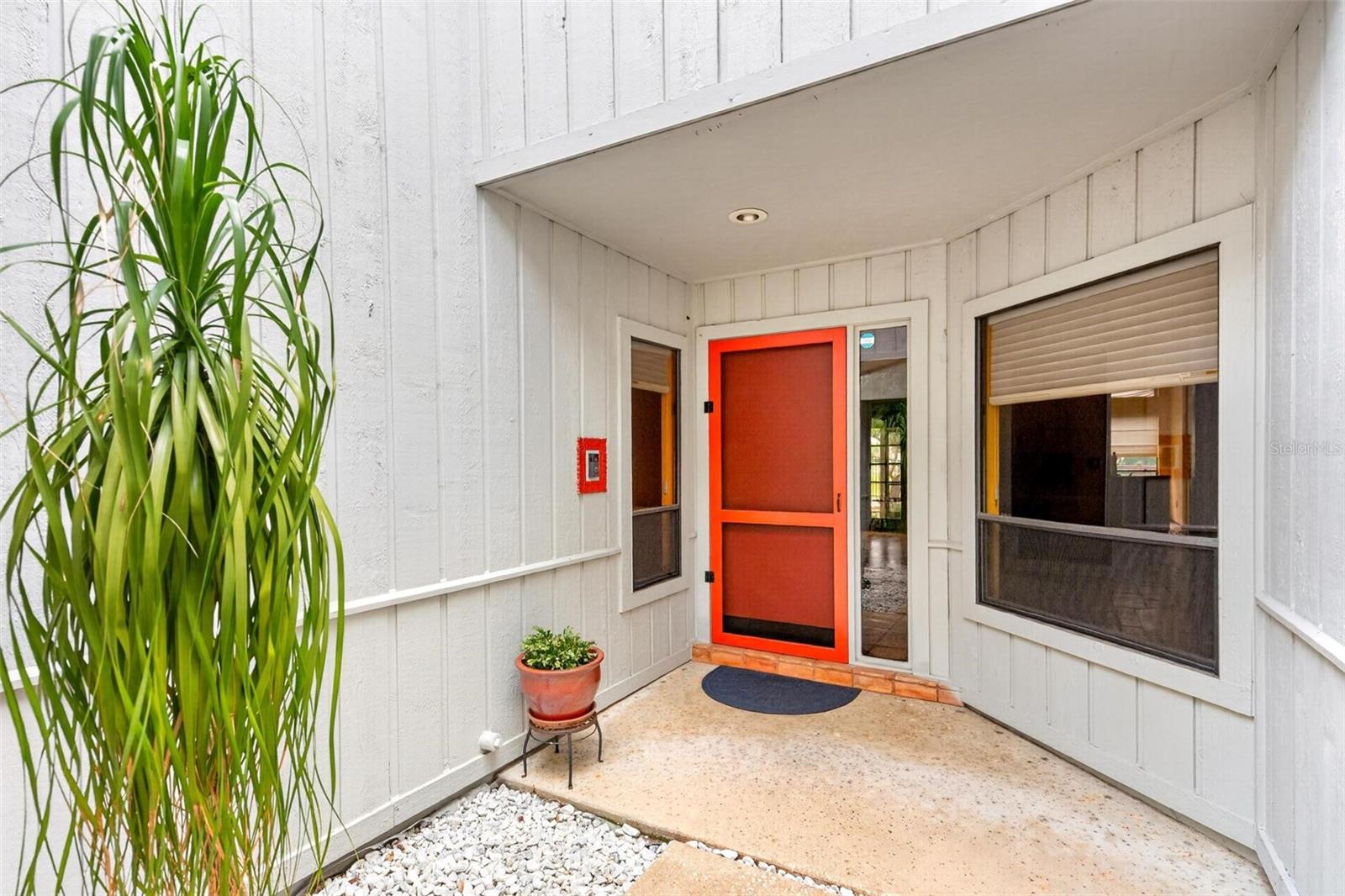 2656 BENT HICKORY CIRCLE