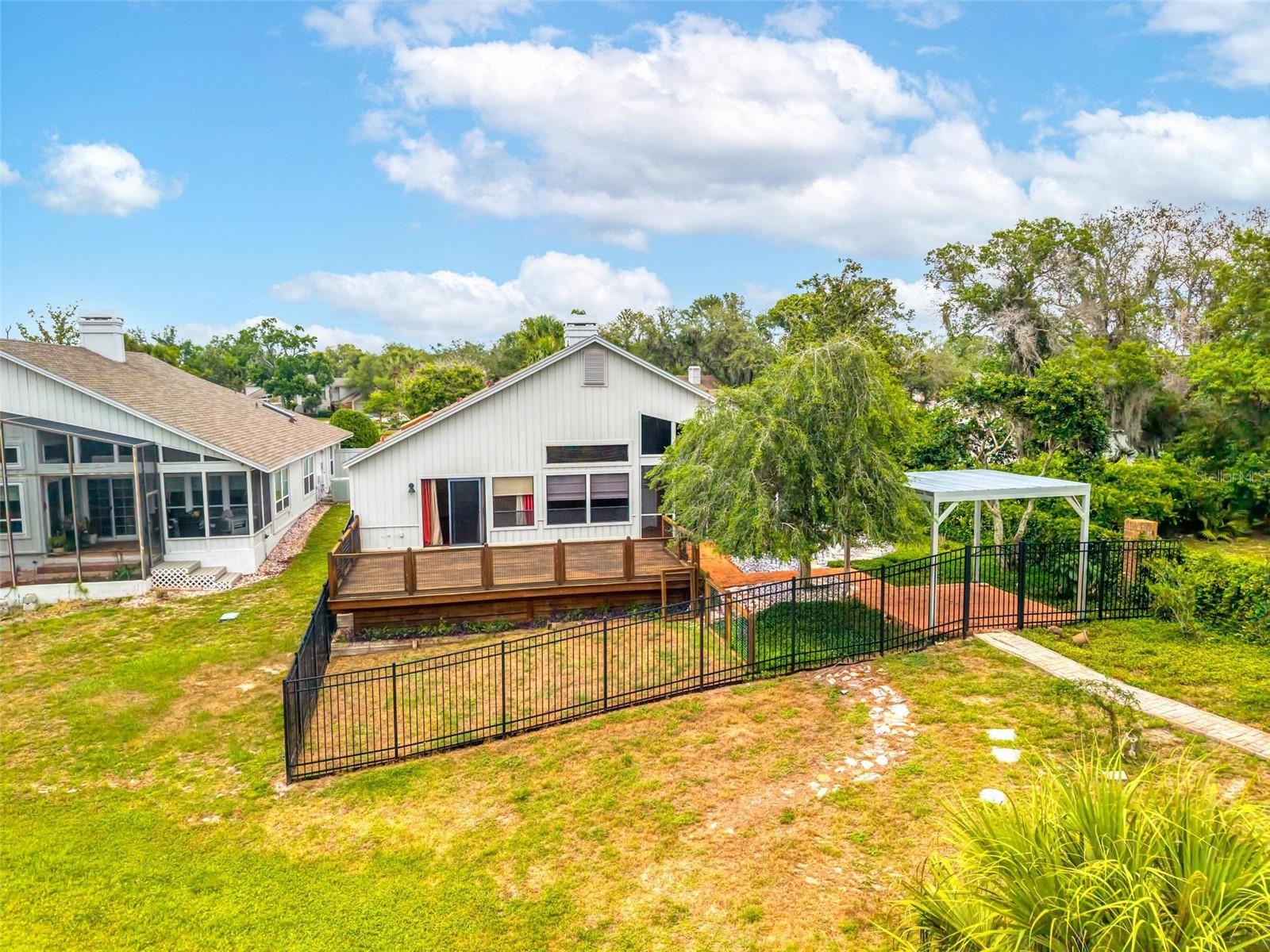 SABAL POINT AT SABAL GREEN - Residential
