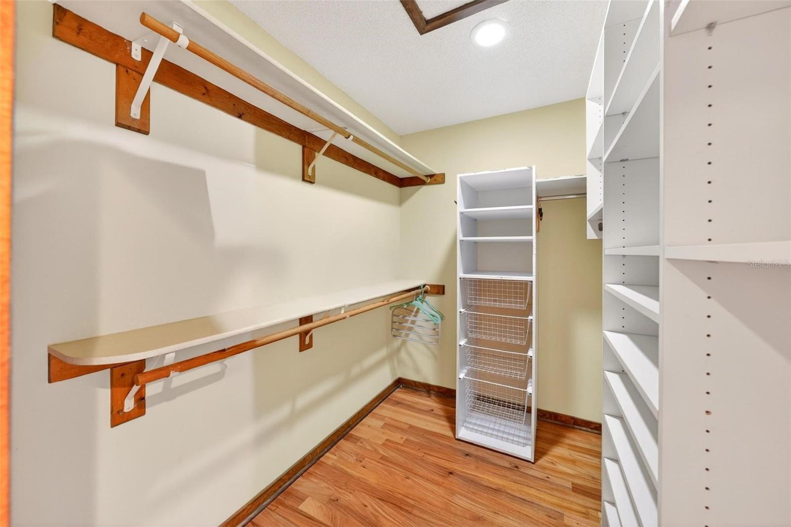 SABAL POINT AT SABAL GREEN - Residential