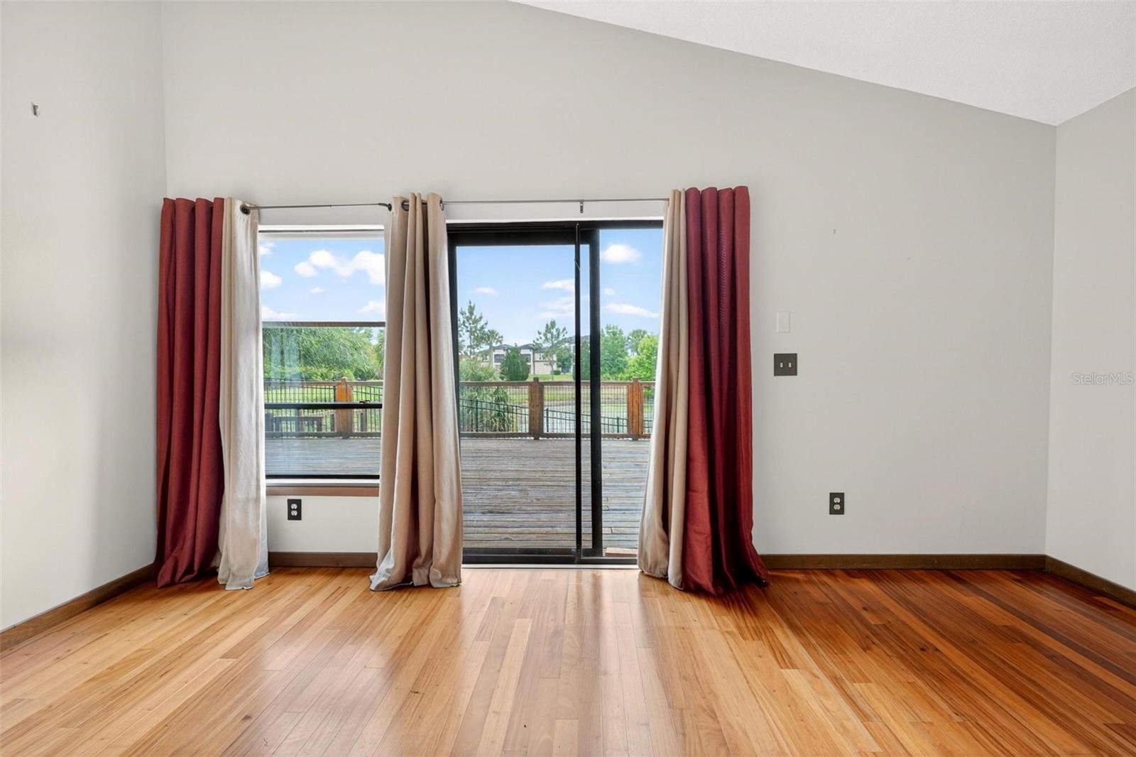SABAL POINT AT SABAL GREEN - Residential