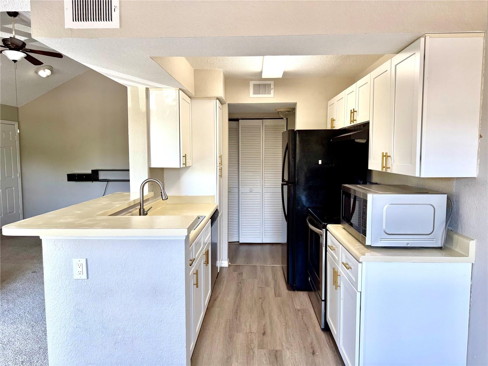 TRADEWINDS - Residential