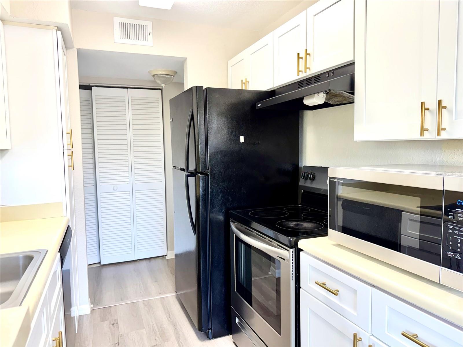 TRADEWINDS - Residential