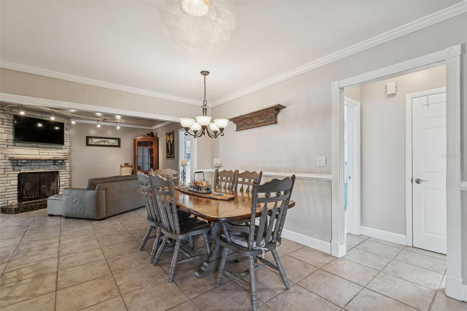 PARKWAY ESTATES 1ST ADD - Residential