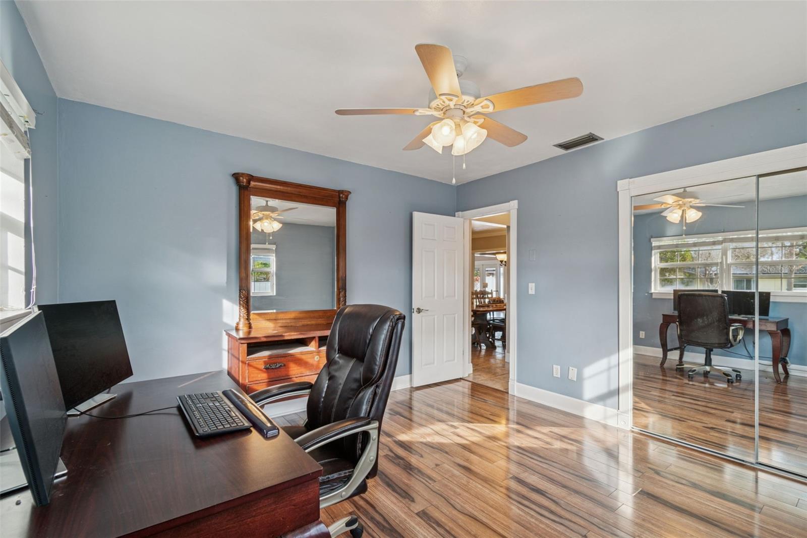 PARKWAY ESTATES 1ST ADD - Residential