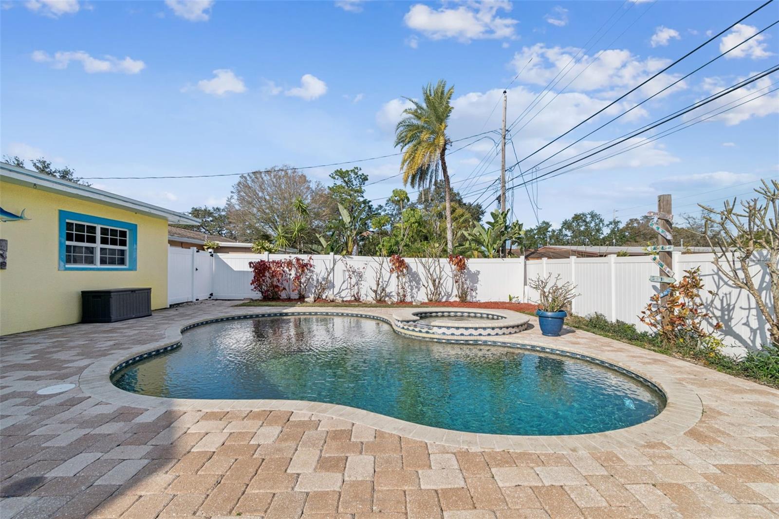 PARKWAY ESTATES 1ST ADD - Residential