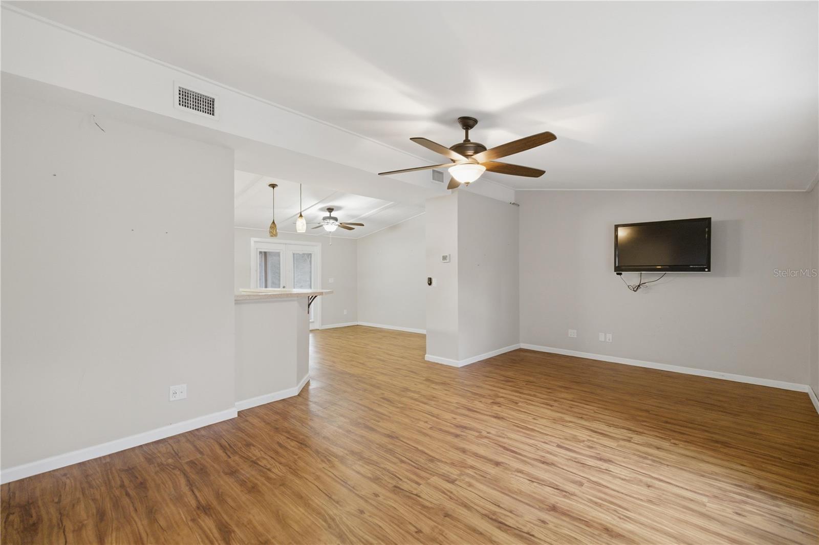 BELWEIR ACRES - Residential