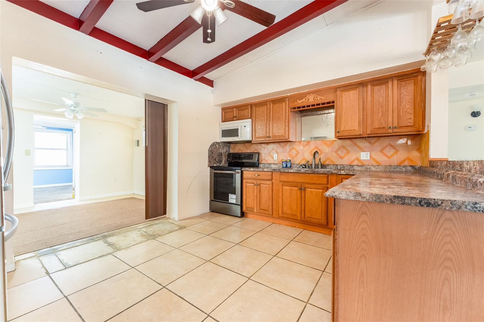 SOUTH LAKE WALES UNIT 1 PB 41 PG 39 - Residential