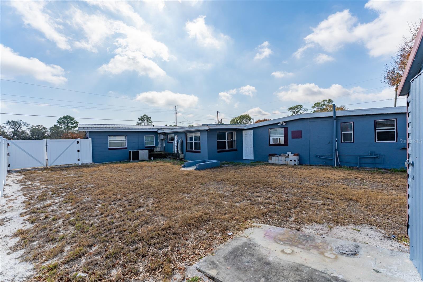 SOUTH LAKE WALES UNIT 1 PB 41 PG 39 - Residential