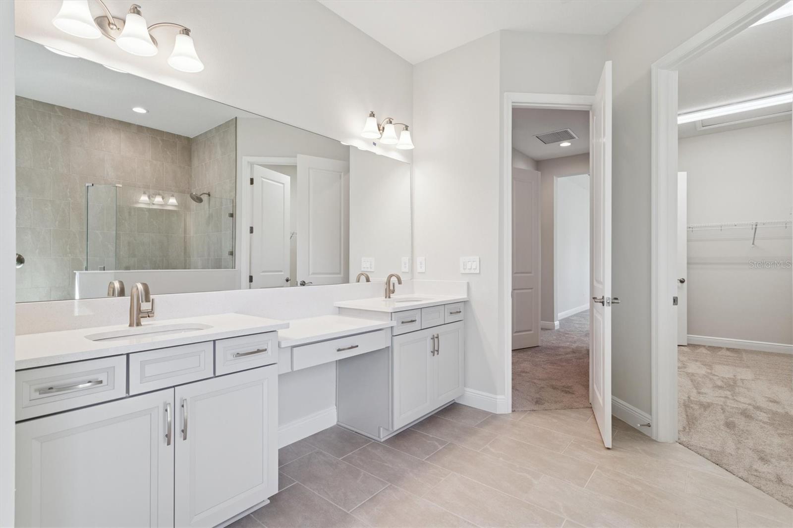 CRESTWOOD ESTATES - Residential