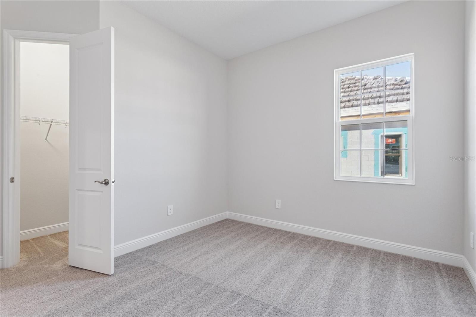 CRESTWOOD ESTATES - Residential