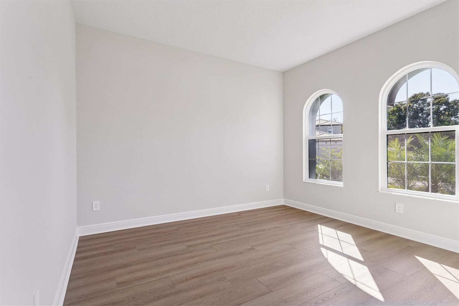 CRESTWOOD ESTATES - Residential