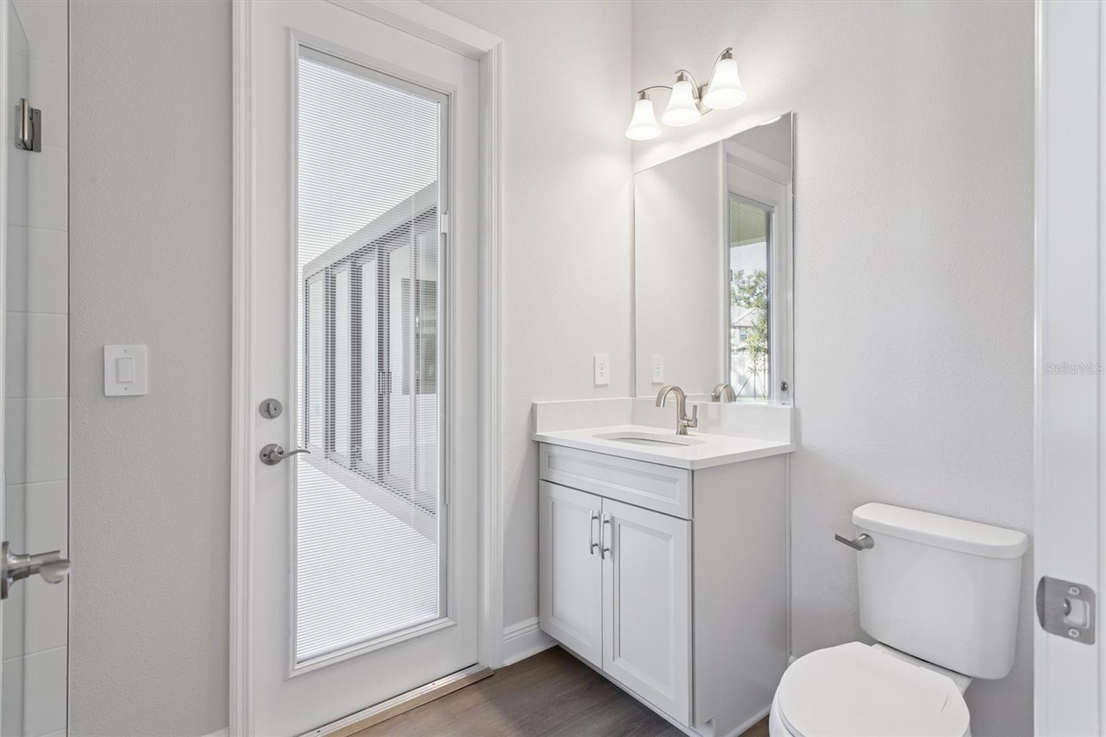 CRESTWOOD ESTATES - Residential