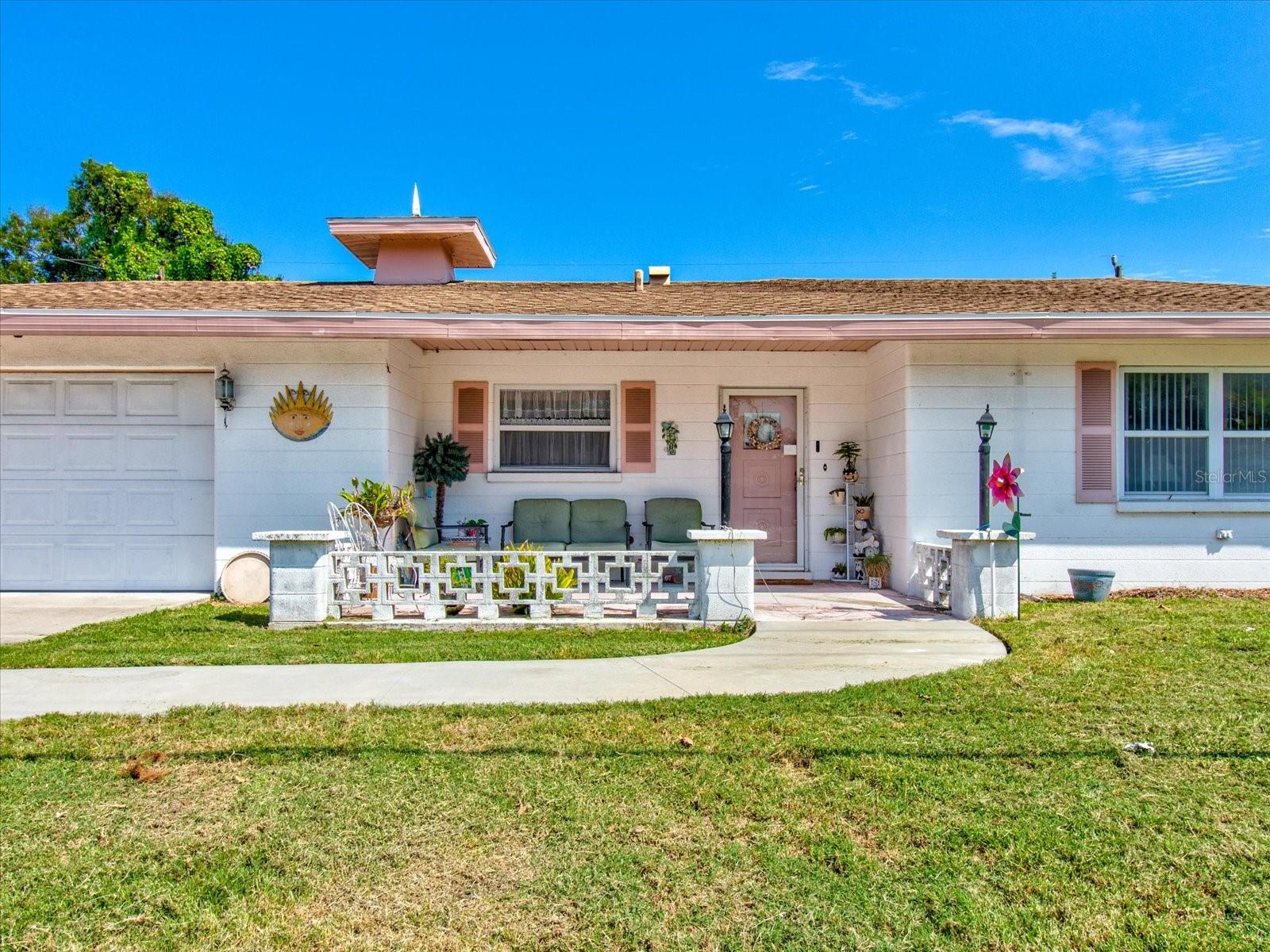 SOUTH GATE - Residential