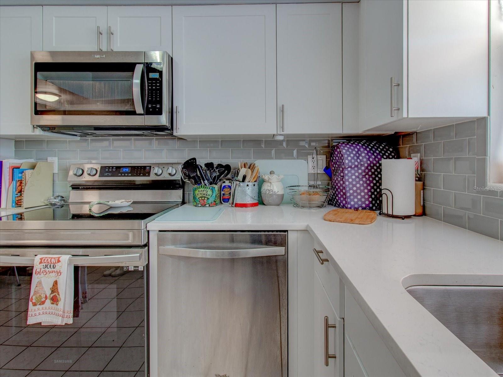 SOUTH GATE - Residential