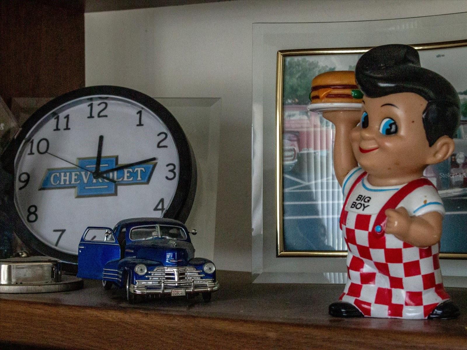 SOUTH GATE - Residential