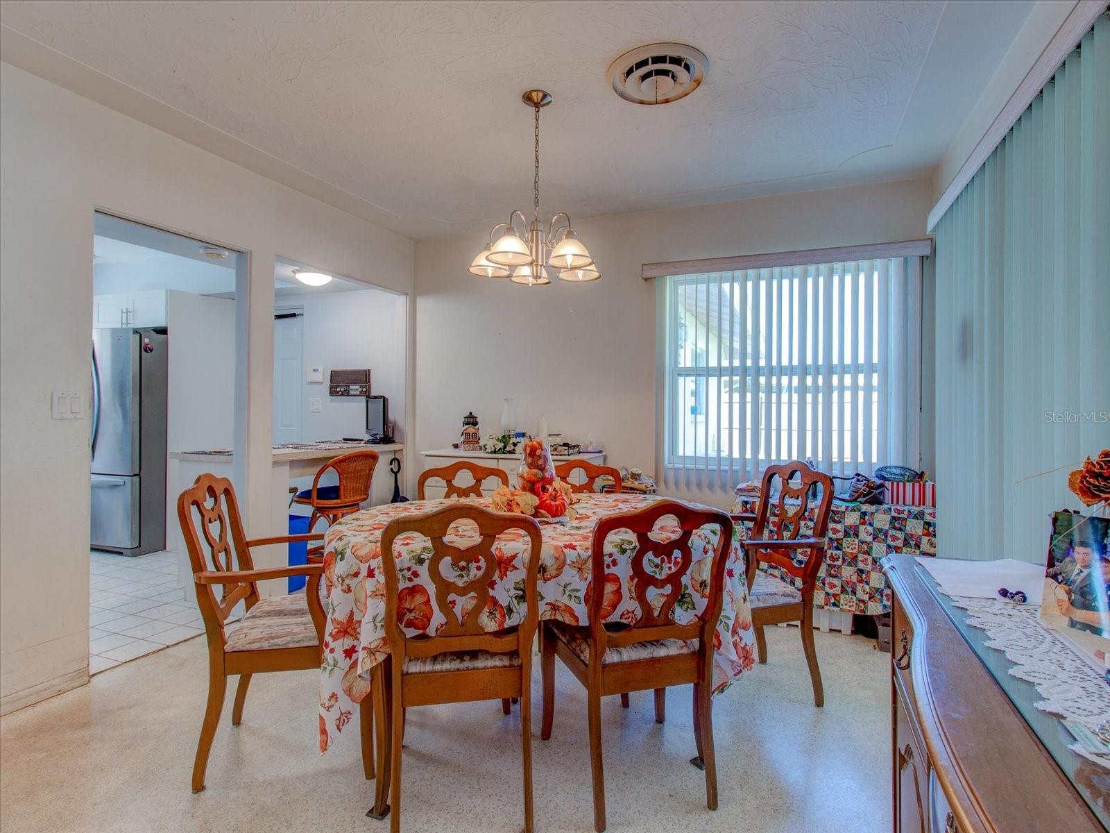 SOUTH GATE - Residential