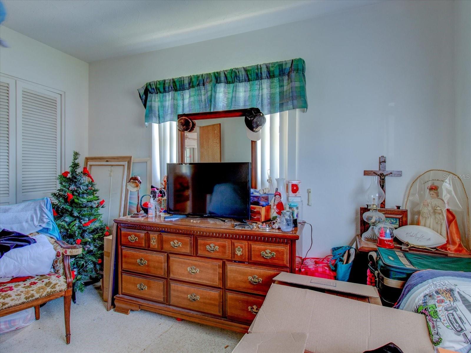 SOUTH GATE - Residential