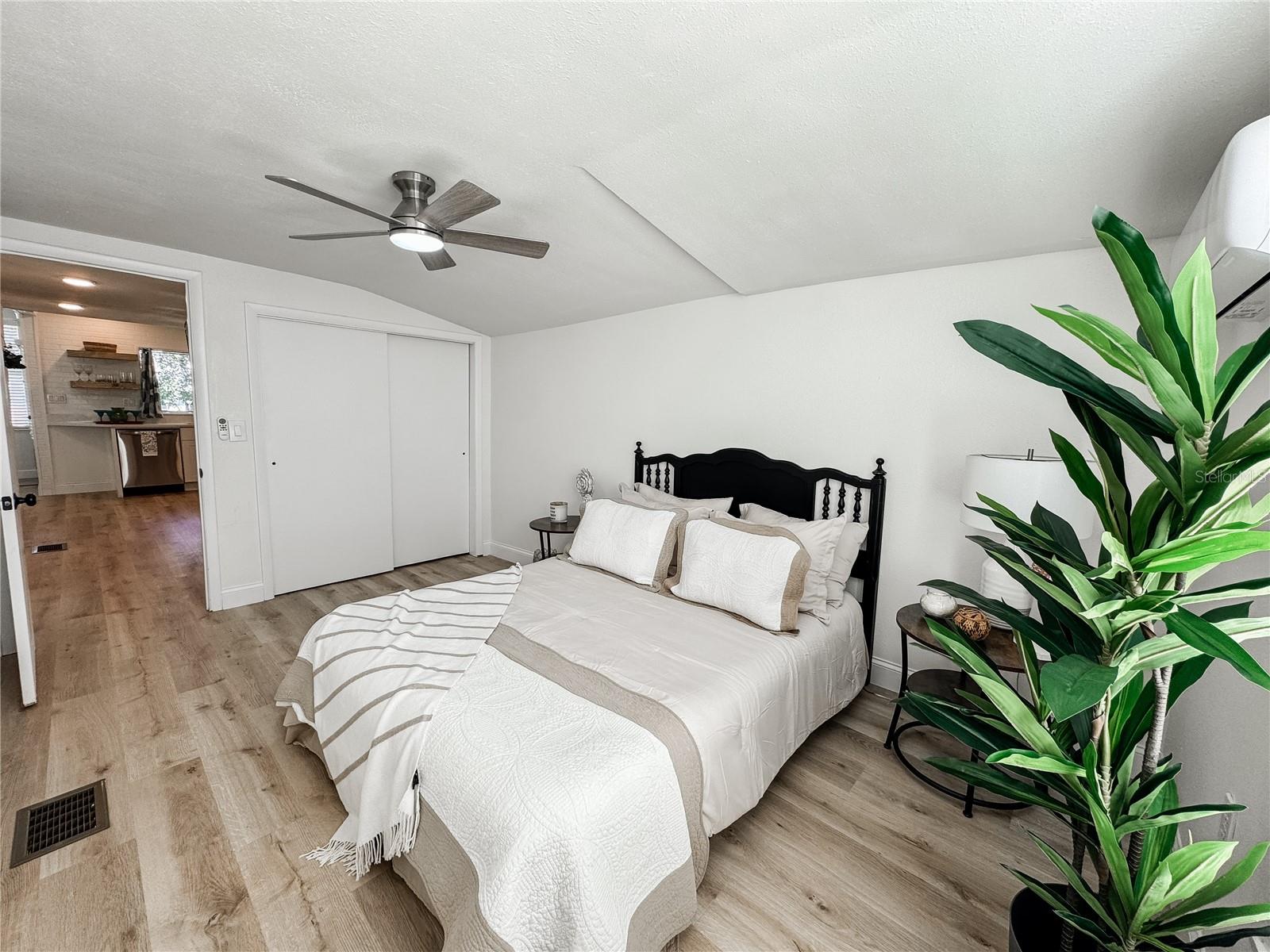 BRADEN CASTLE PARK - Residential