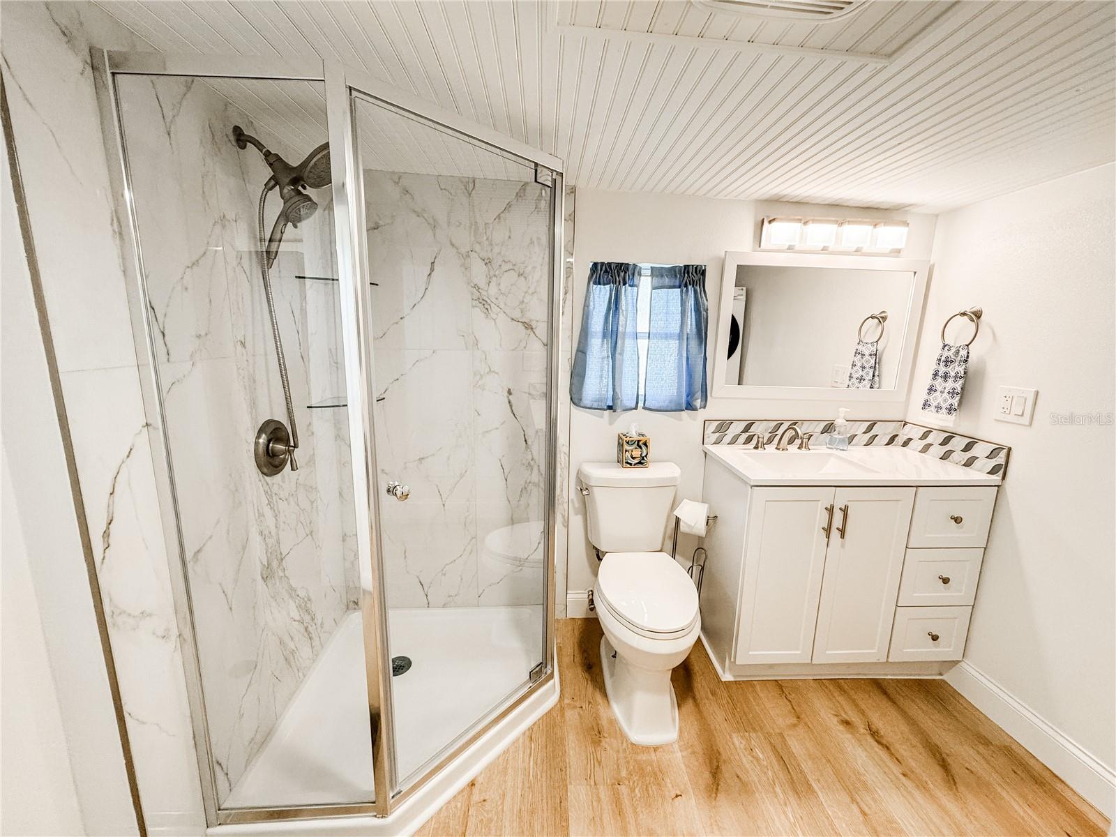 BRADEN CASTLE PARK - Residential