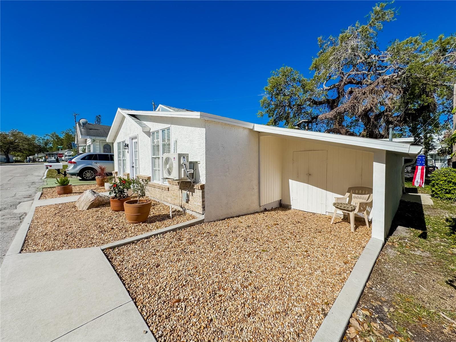 BRADEN CASTLE PARK - Residential