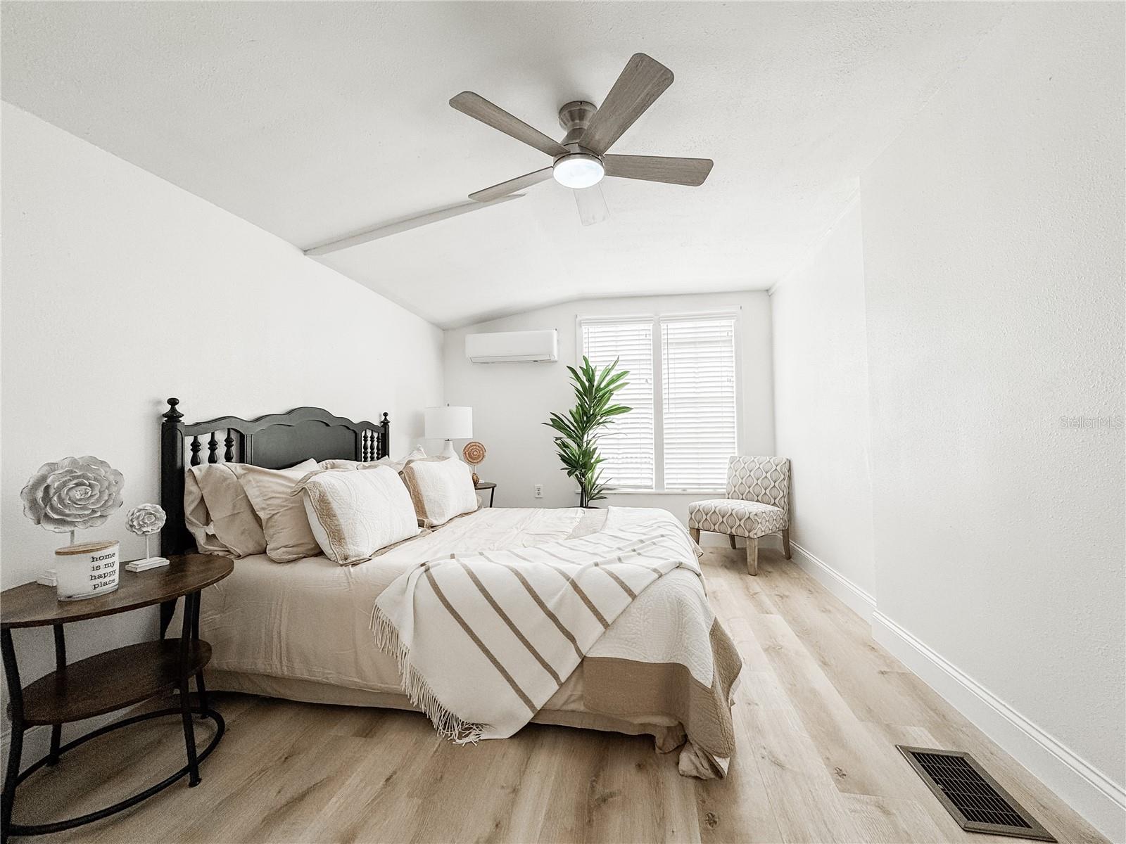 BRADEN CASTLE PARK - Residential