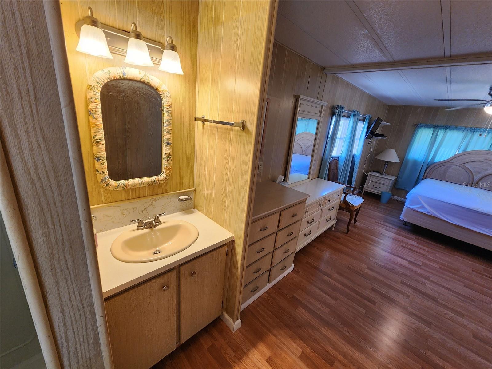 CHATEAU VILLAGE CO-OP - Residential