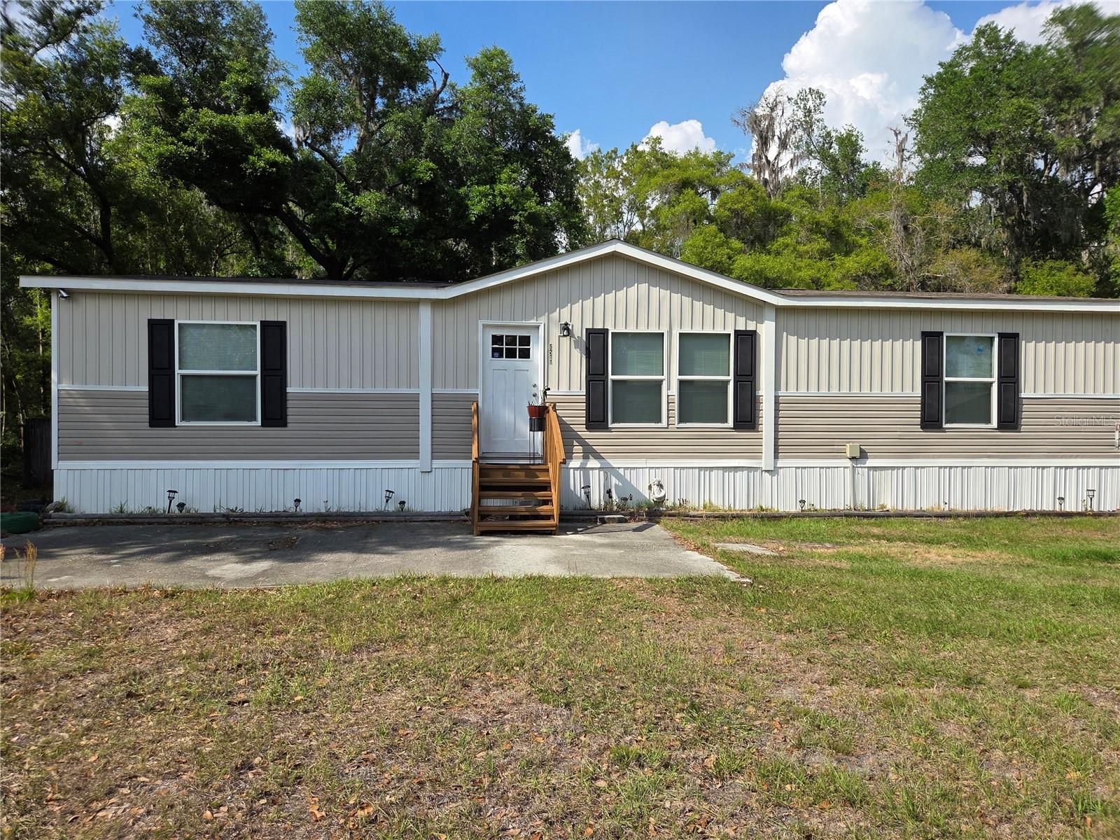 COUNTRY VIEW ESTATES - Residential