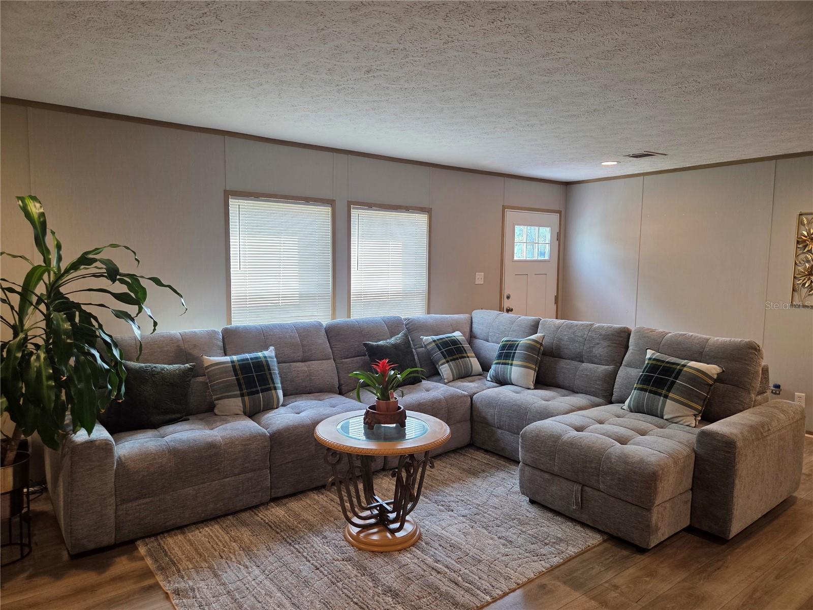 COUNTRY VIEW ESTATES - Residential