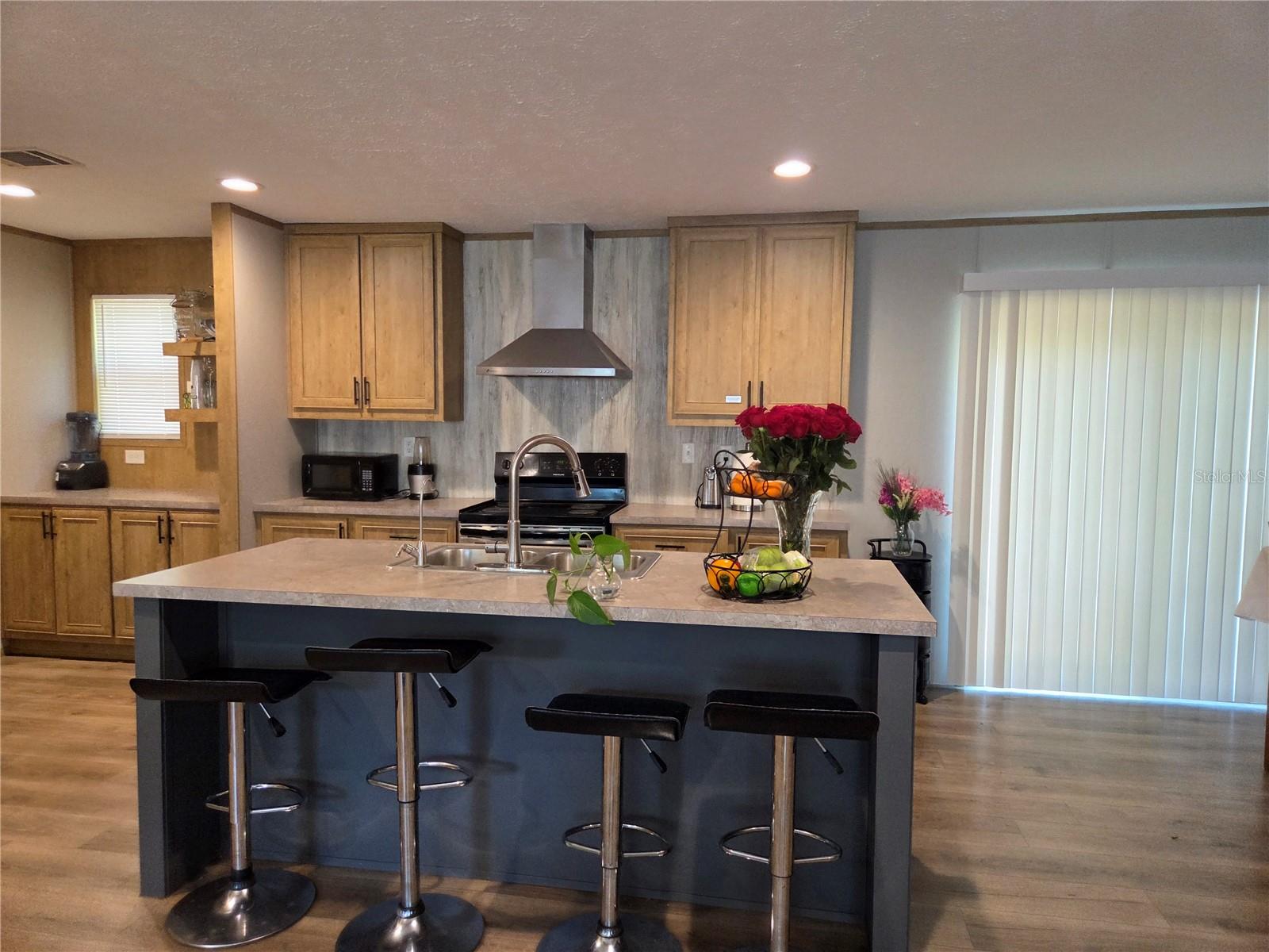 COUNTRY VIEW ESTATES - Residential