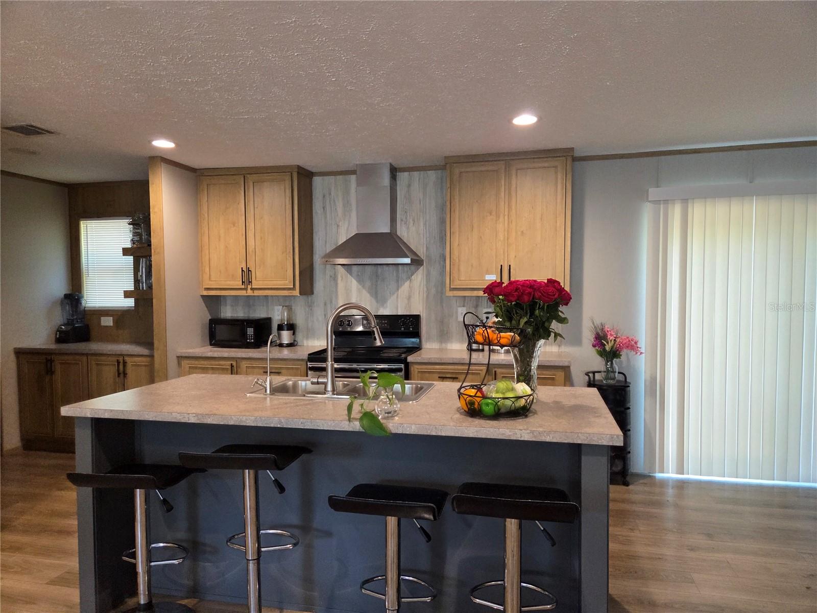 COUNTRY VIEW ESTATES - Residential