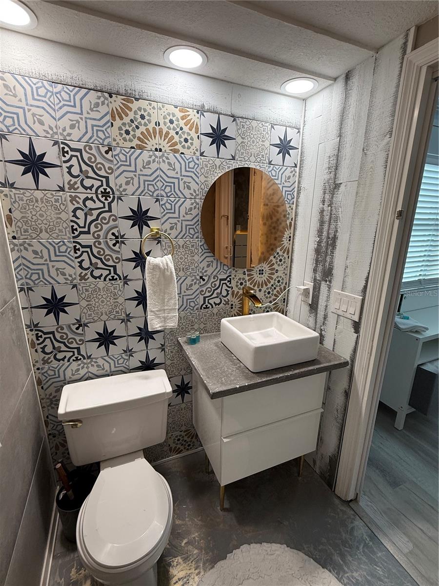 ENCLAVE AT ORLANDO - Residential