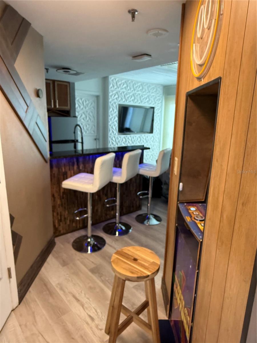 ENCLAVE AT ORLANDO - Residential