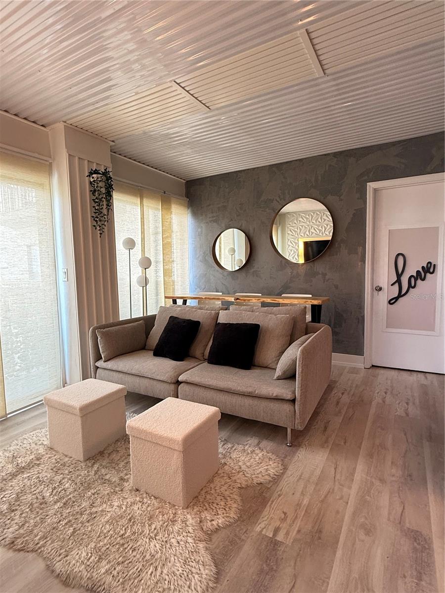ENCLAVE AT ORLANDO - Residential