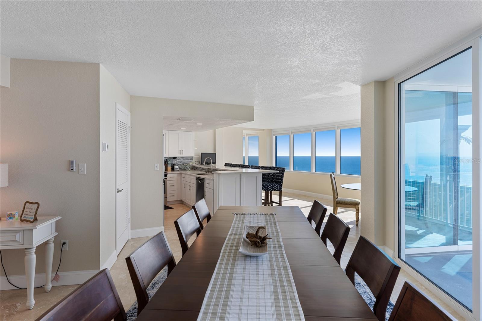 PECK PLAZA - Residential