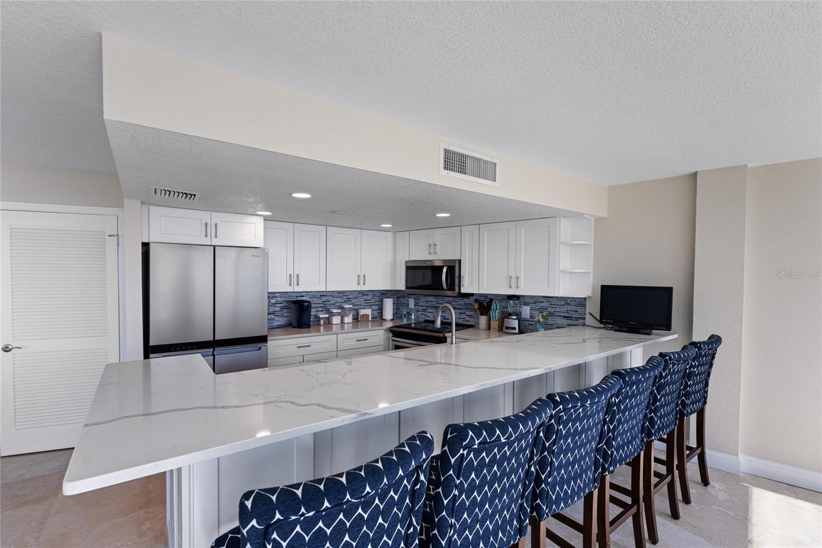 PECK PLAZA - Residential