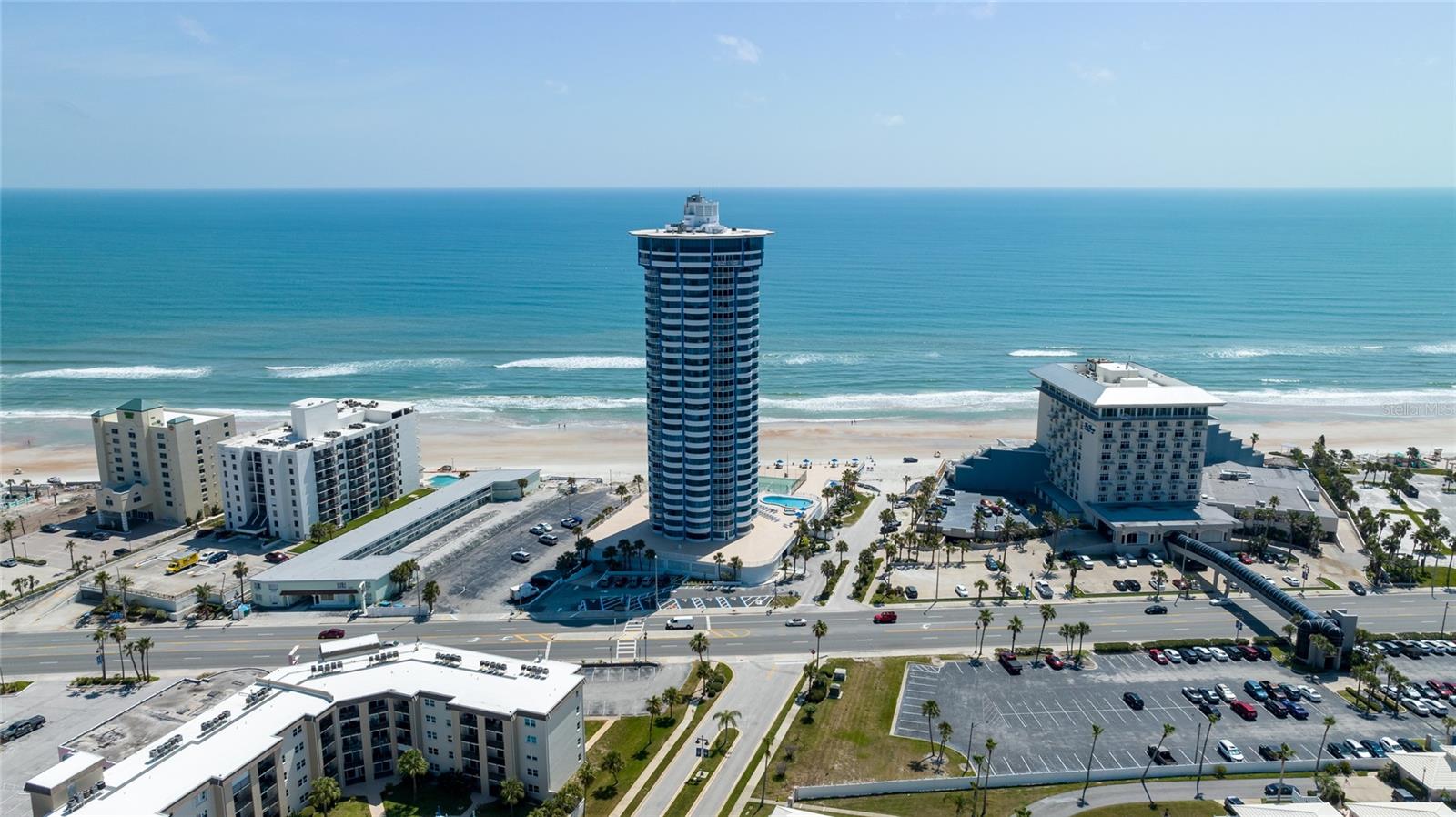 PECK PLAZA - Residential